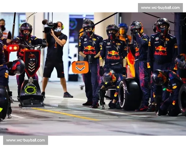 实力对决！F1电竞速度挑战赛，冠军悬念最后时刻揭晓